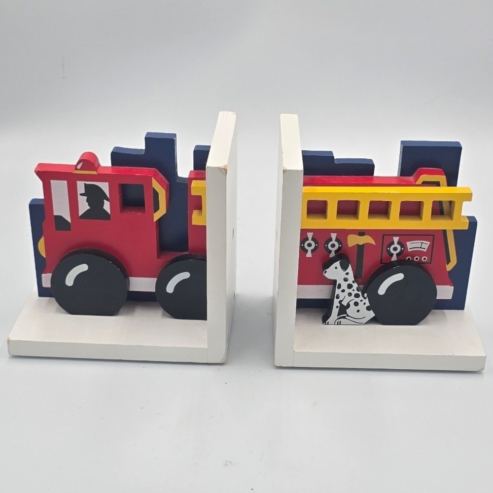 Vintage 1995 Sassafras Wood Fire Truck Bookends Dalmatian Nursery Decor Set 90s